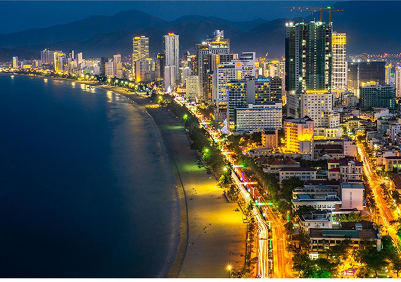 Azura Gold Hotel & Apartment Nha Trang Bagian luar foto