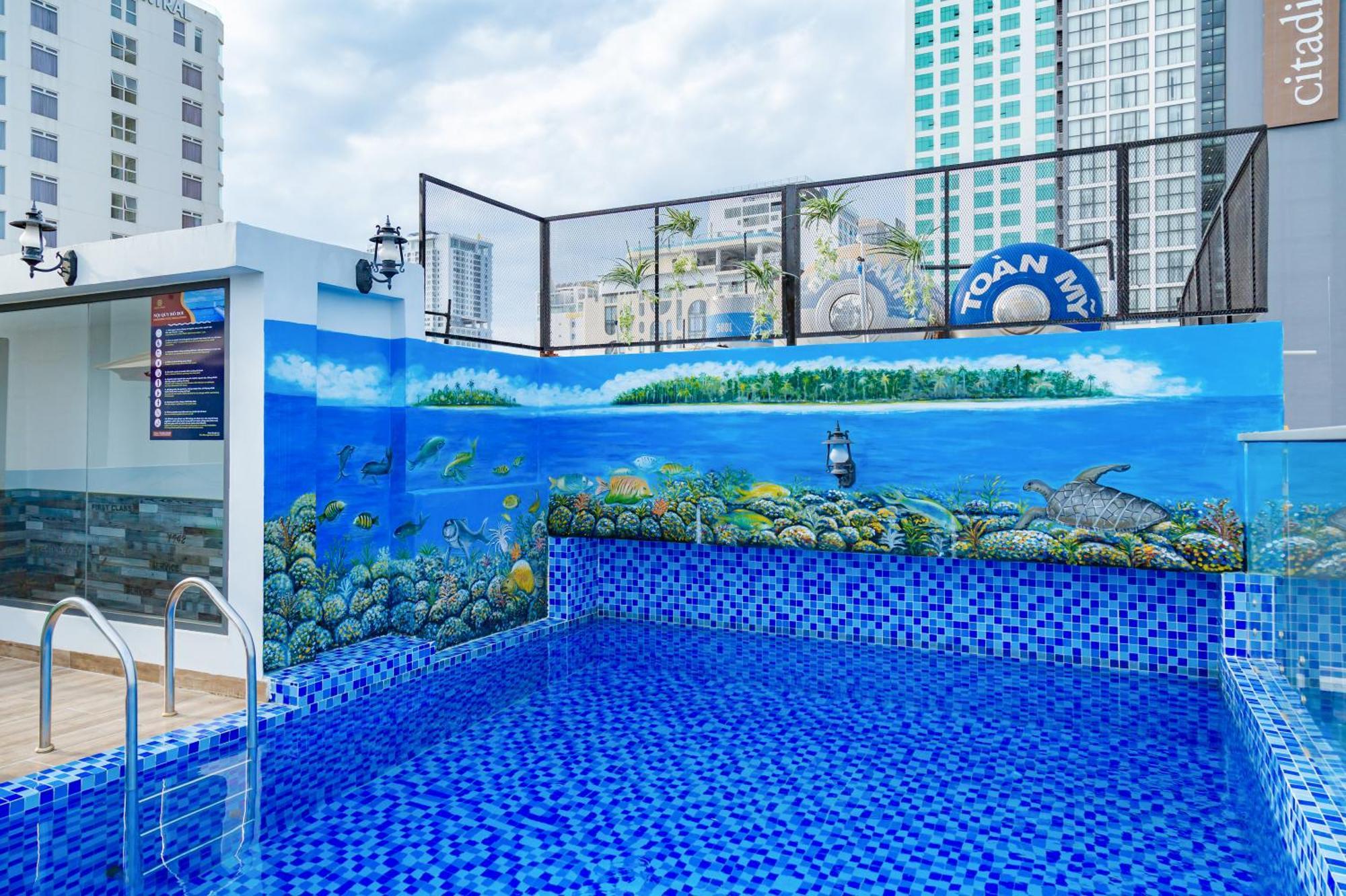 Azura Gold Hotel & Apartment Nha Trang Bagian luar foto