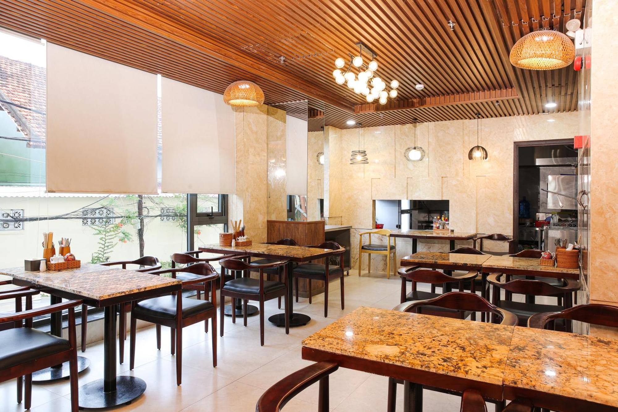 Azura Gold Hotel & Apartment Nha Trang Bagian luar foto