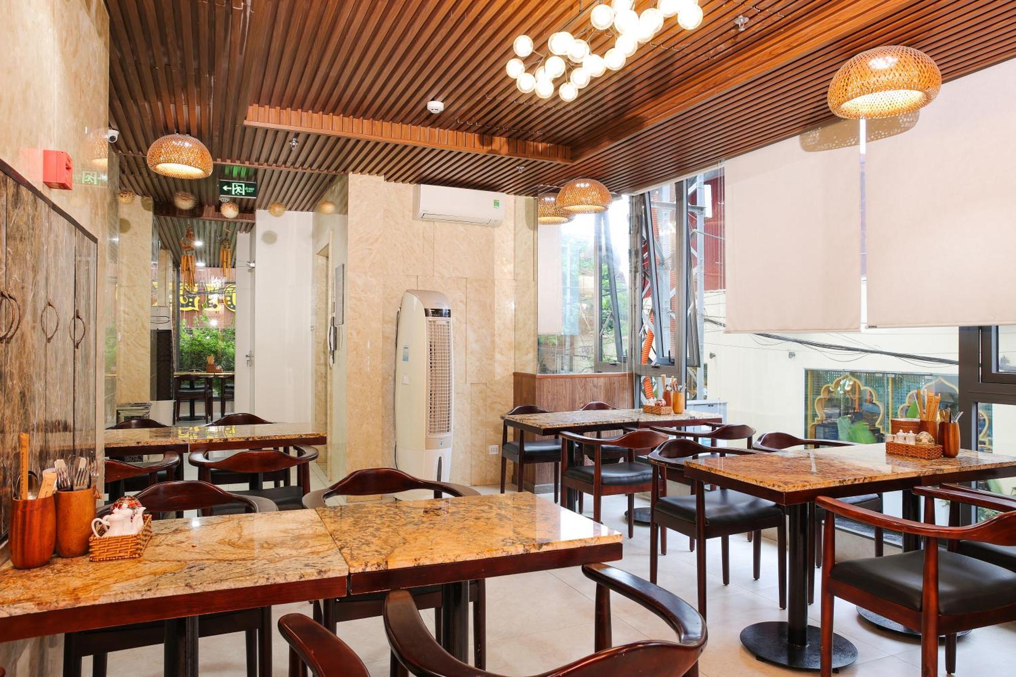 Azura Gold Hotel & Apartment Nha Trang Bagian luar foto